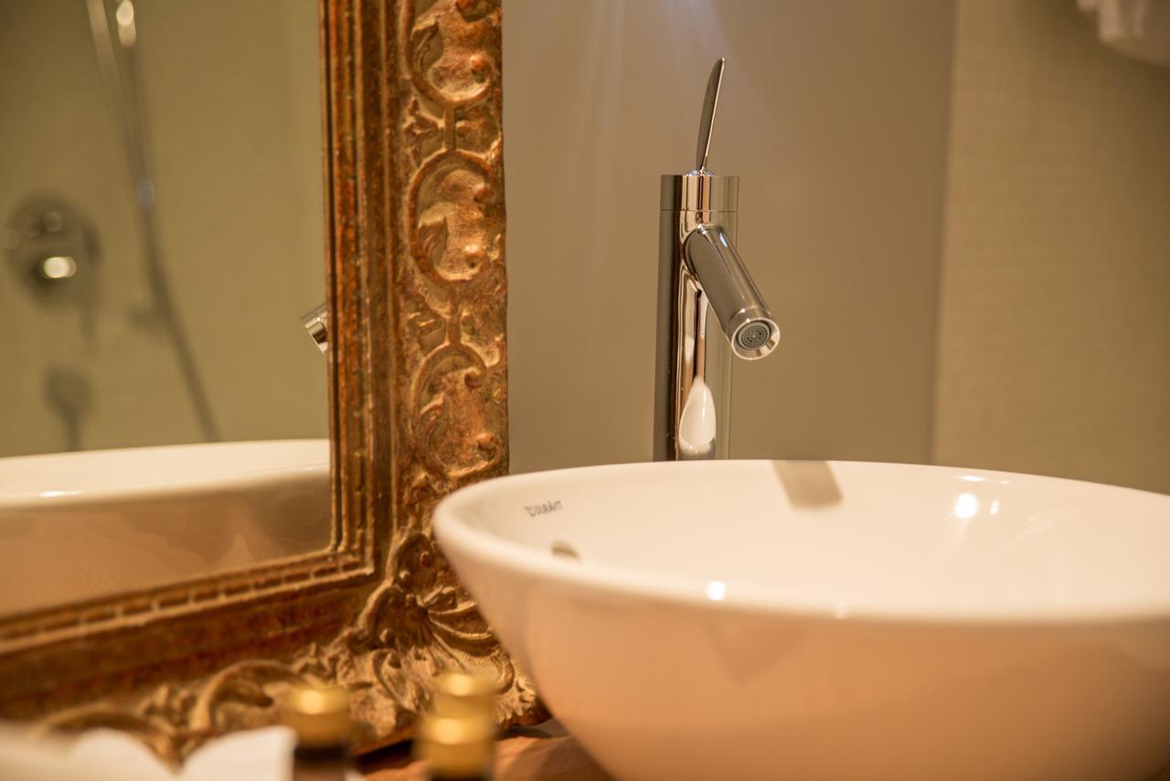 Hotel Krone Regensberg Luaran gambar